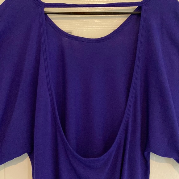 |•VICTORIA’S SECRET•| Sexy Open Back Purple Shirt S - Picture 6 of 9